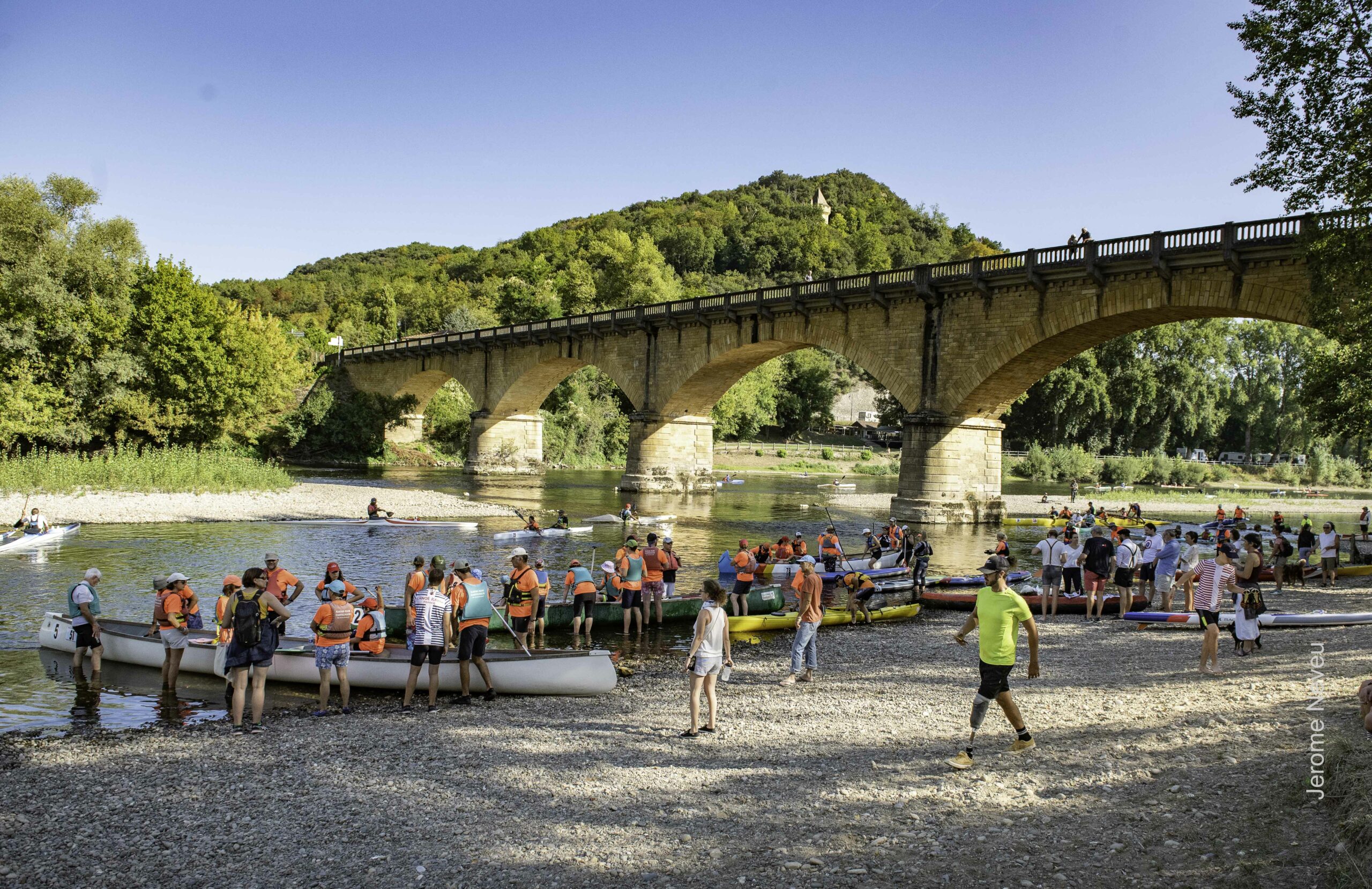 24éme Marathon canoës Dordogne – Départ en images